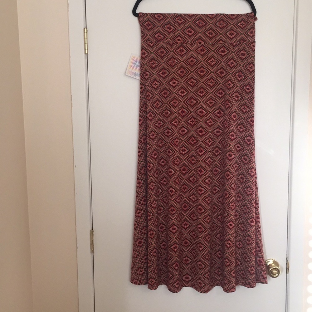 XL LuLaRoe Maxi Skirt F06‎ 1129